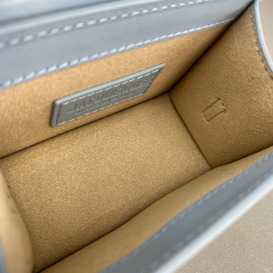 Pronta Entrega – Bolsa Modelo Jacquemus Le Chiquito