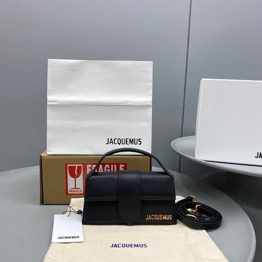 Pronta Entrega – Bolsa Modelo Jacquemus Tote Le Bambino de Couro