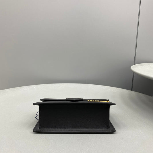 Pronta Entrega – Bolsa Modelo Jacquemus Tote Le Bambino de Couro