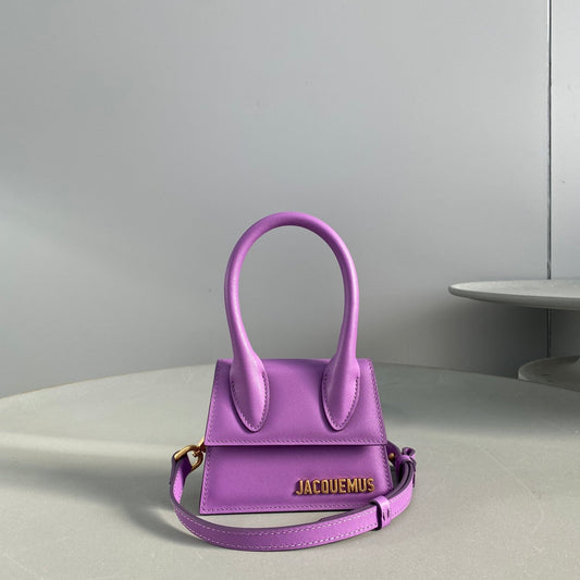 Pronta Entrega – Bolsa Modelo Jacquemus Le Chiquito