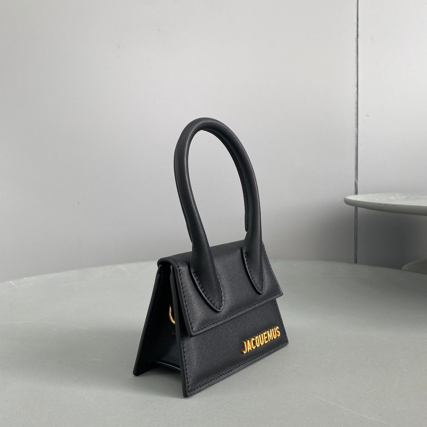 Pronta Entrega – Bolsa Modelo Jacquemus Le Chiquito