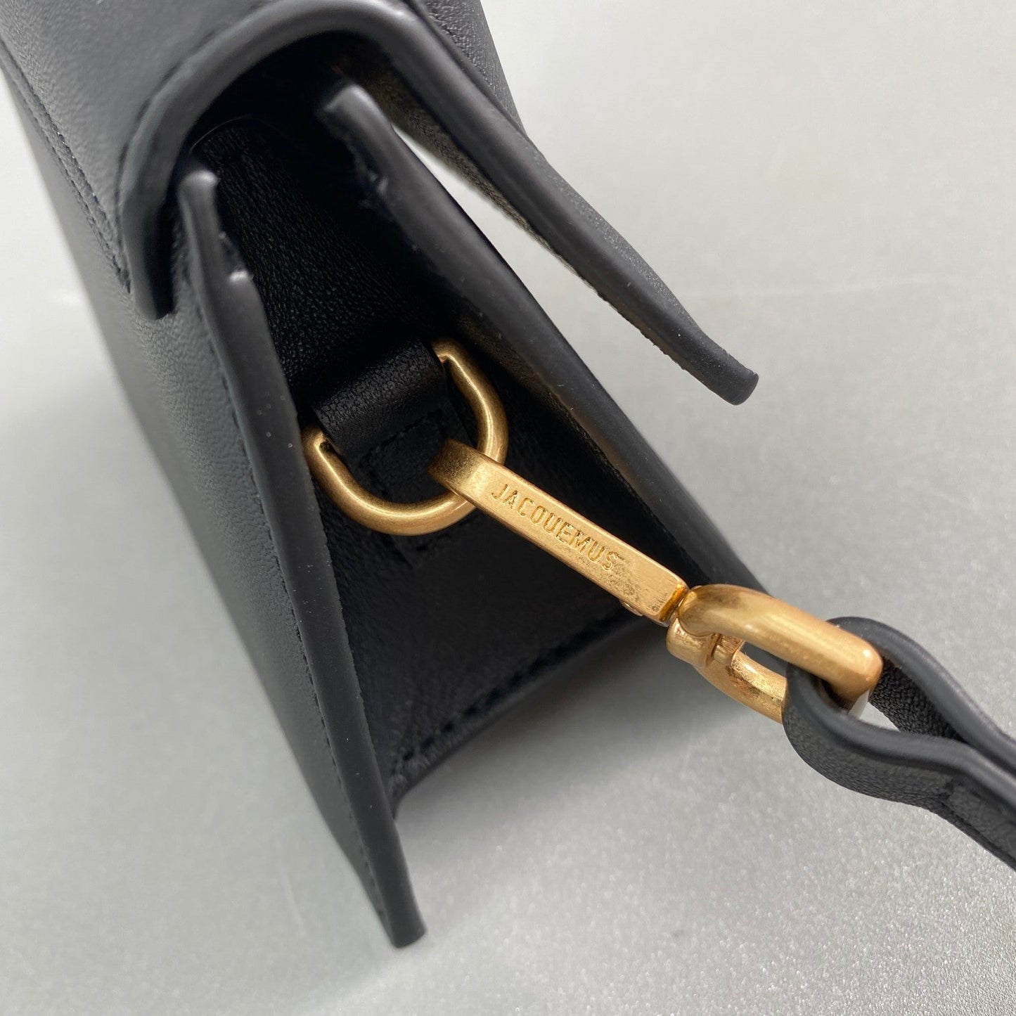 Pronta Entrega – Bolsa Modelo Jacquemus Le Chiquito