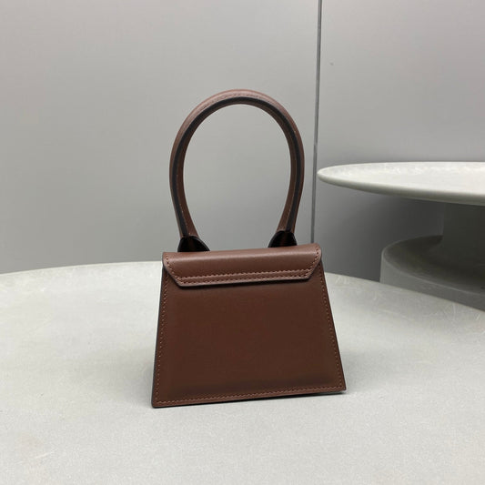 Pronta Entrega – Bolsa Modelo Jacquemus Le Chiquito