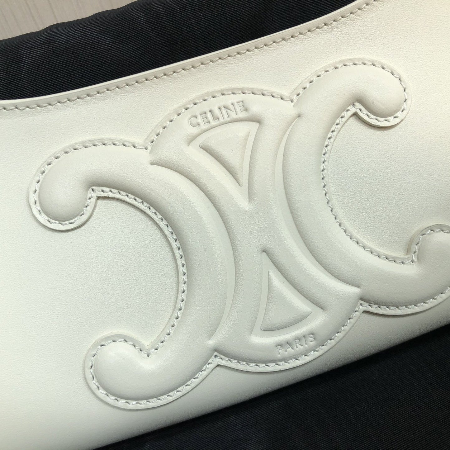 Pronta Entrega – Bolsa Modelo Celine Smooth Triomphe Ciur