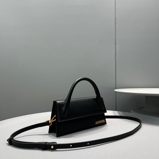 Pronta Entrega – Bolsa Modelo Jacquemus Le Chiquito Long