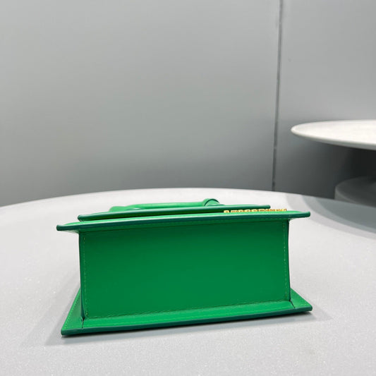 Pronta Entrega – Bolsa Modelo Jacquemus Le Chiquito Noeud
