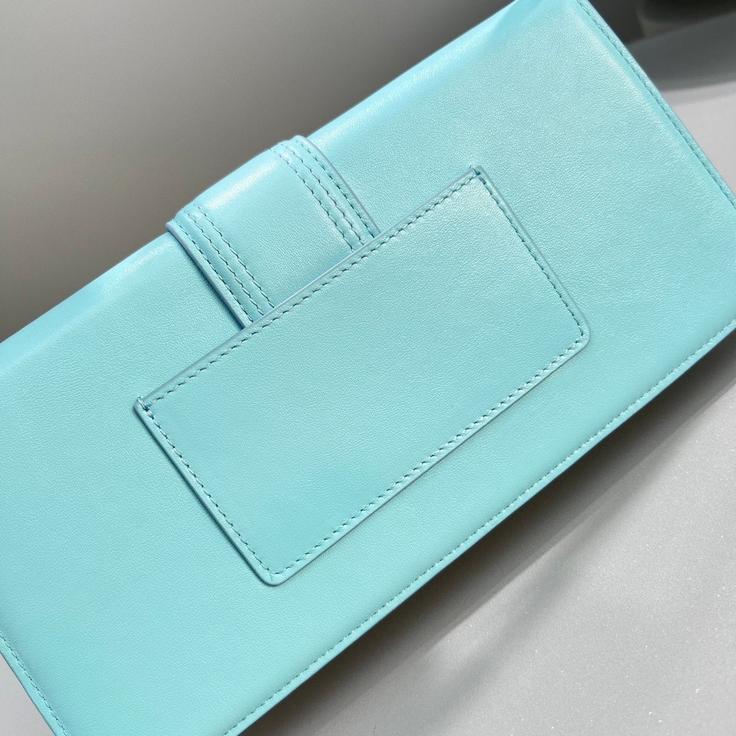 Pronta Entrega – Bolsa Modelo Jacquemus Le Bambino Long