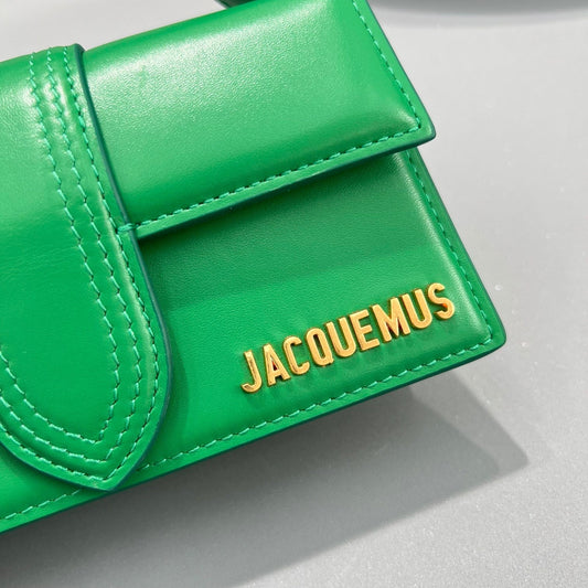 Pronta Entrega – Bolsa Modelo Jacquemus Tote Le Bambino de Couro