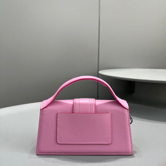 Pronta Entrega – Bolsa Modelo Jacquemus Tote Le Bambino de Couro