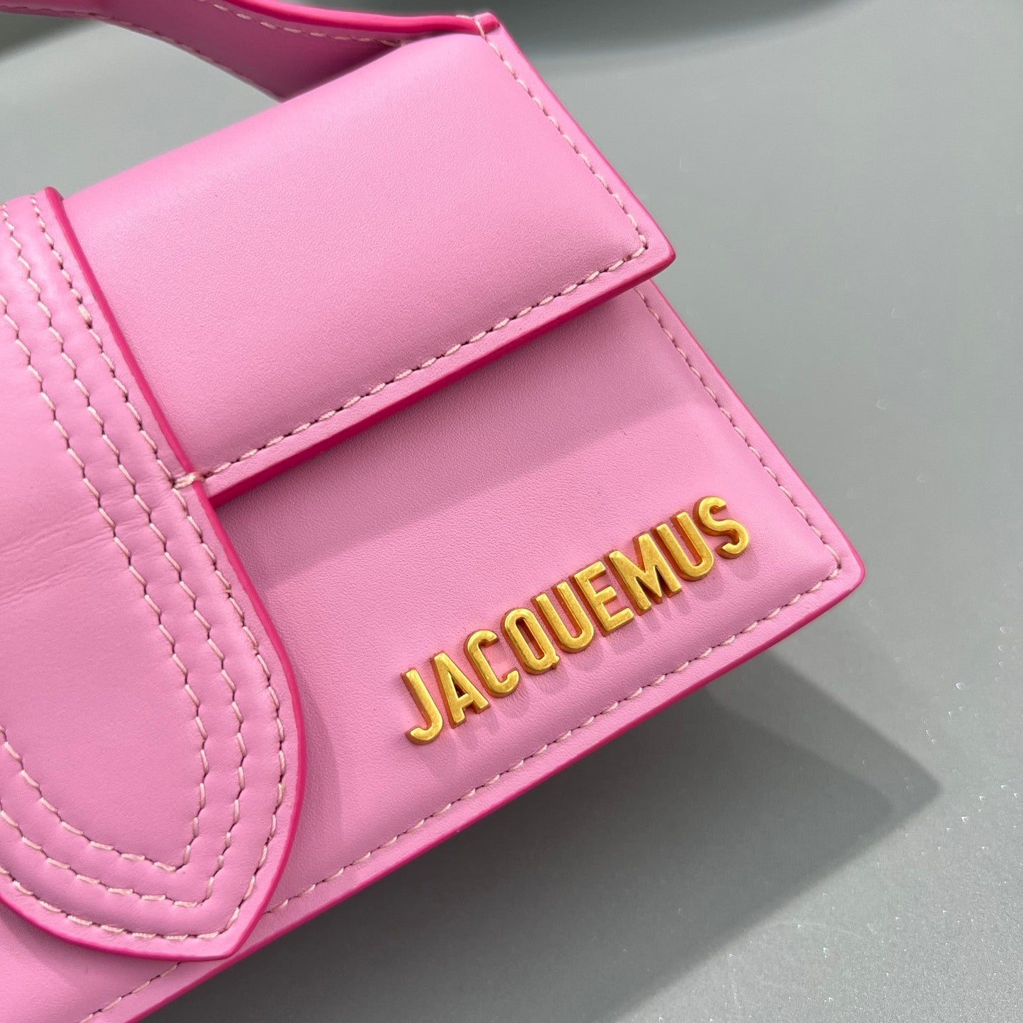 Pronta Entrega – Bolsa Modelo Jacquemus Tote Le Bambino de Couro