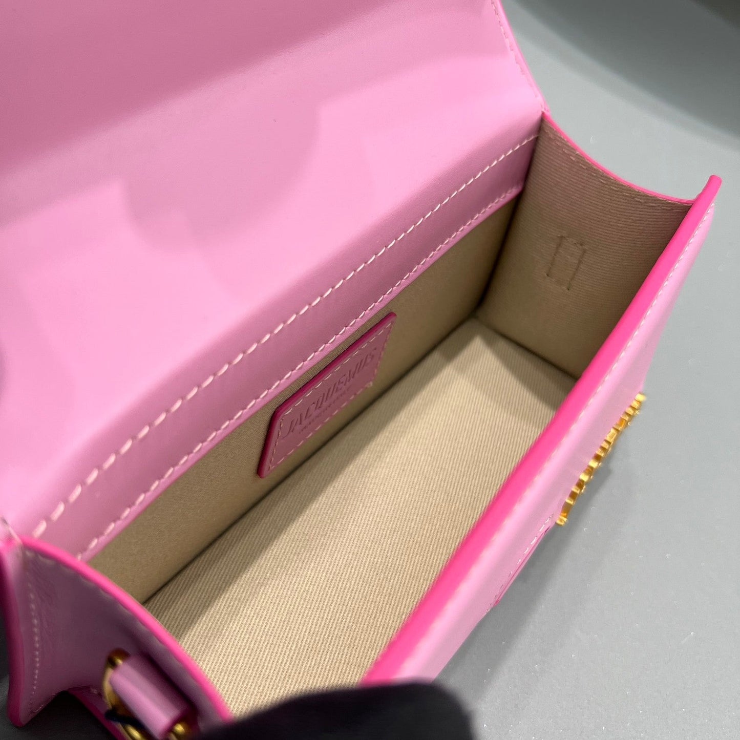 Pronta Entrega – Bolsa Modelo Jacquemus Tote Le Bambino de Couro