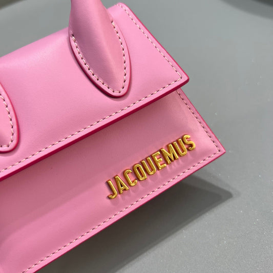 Pronta Entrega – Bolsa Modelo Jacquemus Le Chiquito