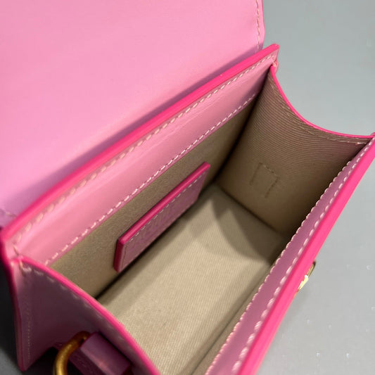 Pronta Entrega – Bolsa Modelo Jacquemus Le Chiquito