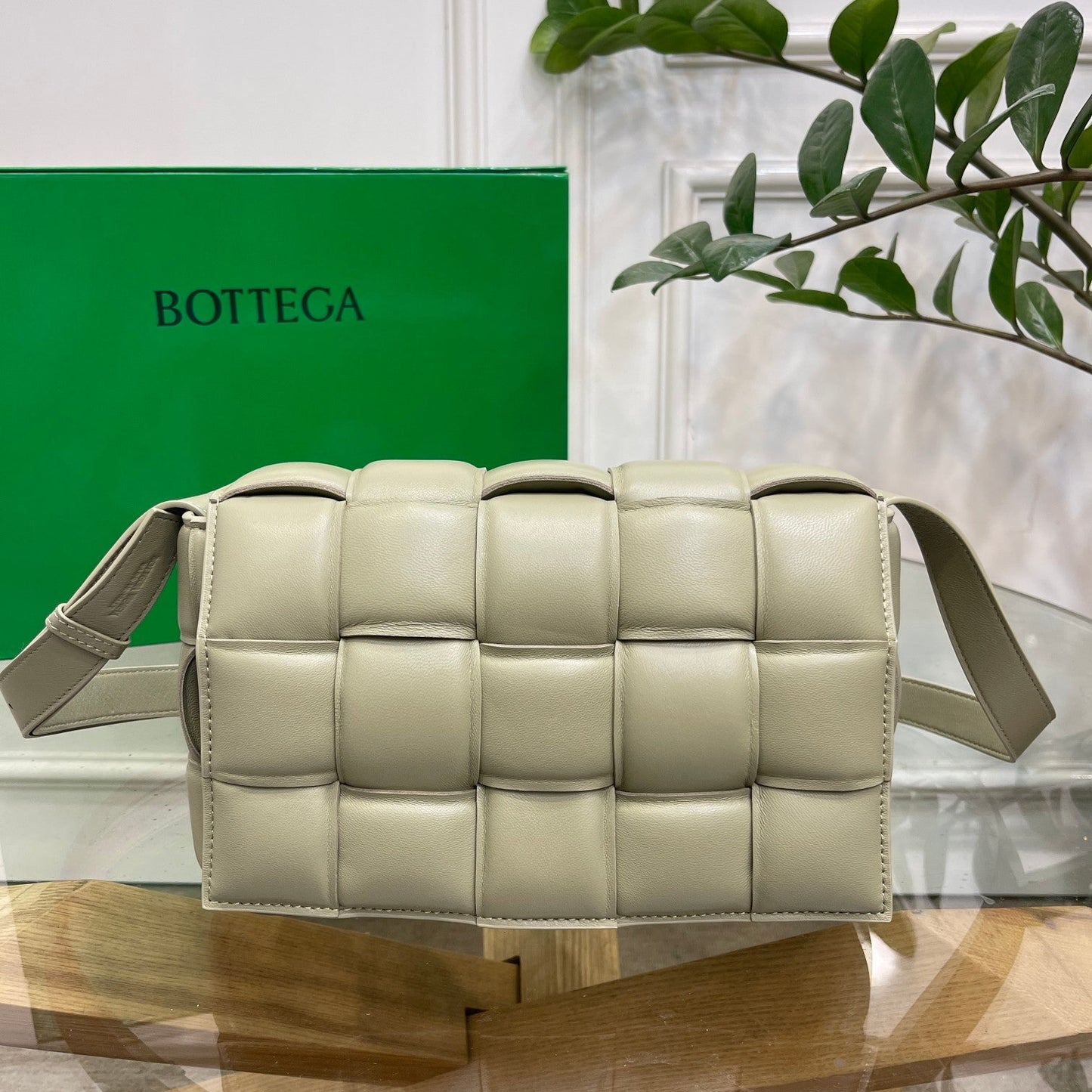 Pronta Entrega – Bolsa Modelo Bottega Cassete Transversal