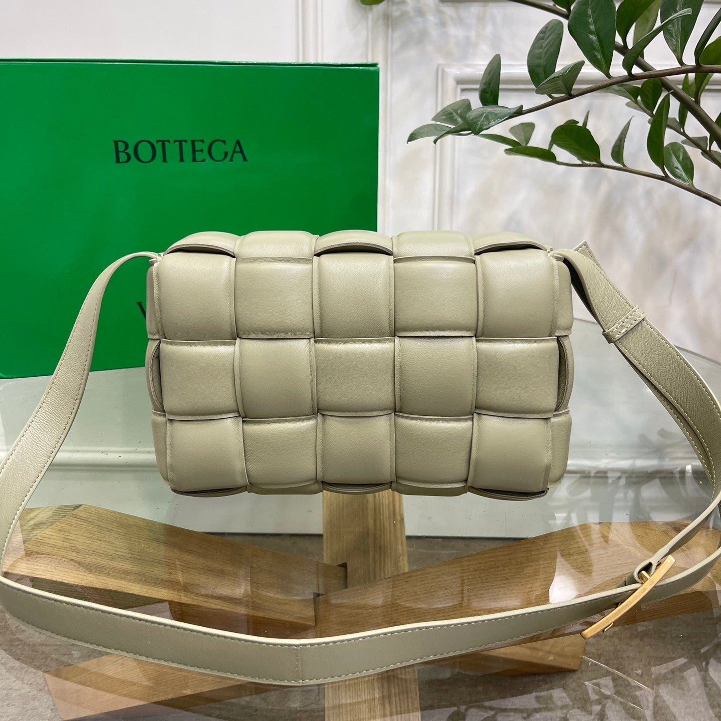 Pronta Entrega – Bolsa Modelo Bottega Cassete Transversal