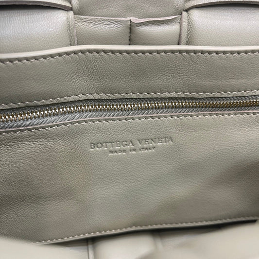 Pronta Entrega – Bolsa Modelo Bottega Cassete Transversal