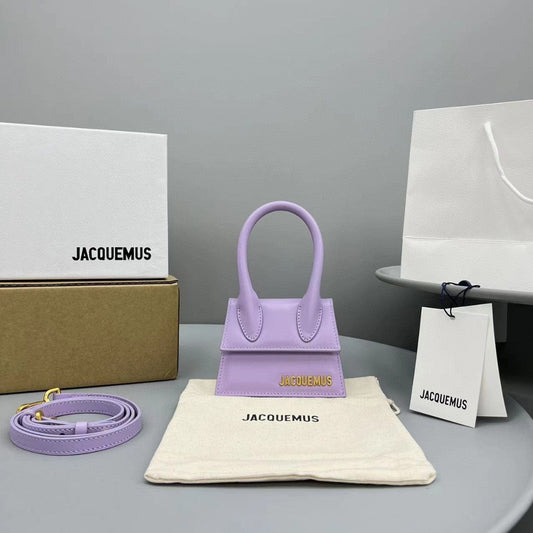 Pronta Entrega – Bolsa Modelo Jacquemus Le Chiquito