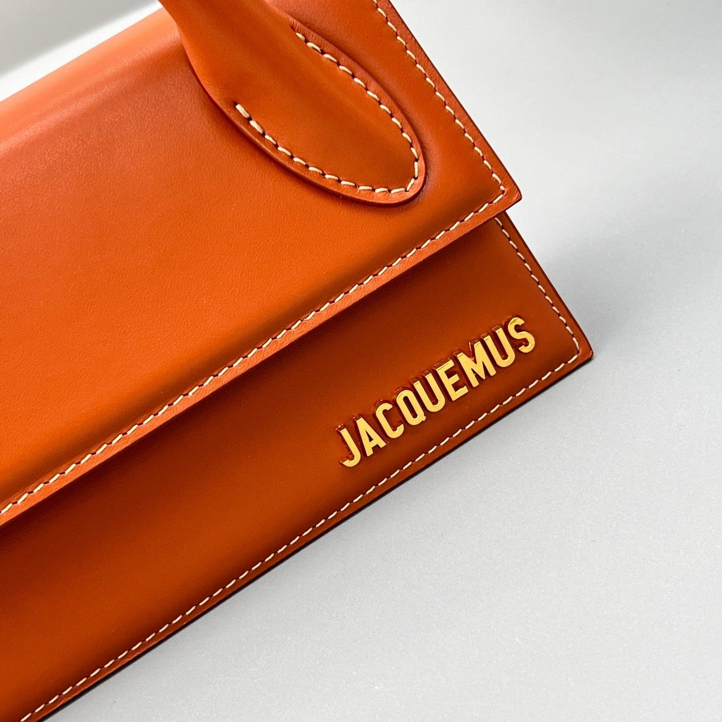 Pronta Entrega – Bolsa Modelo Jacquemus Le Chiquito Long