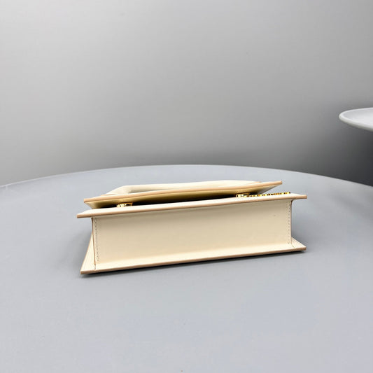 Pronta Entrega – Bolsa Modelo Jacquemus Le Chiquito Long