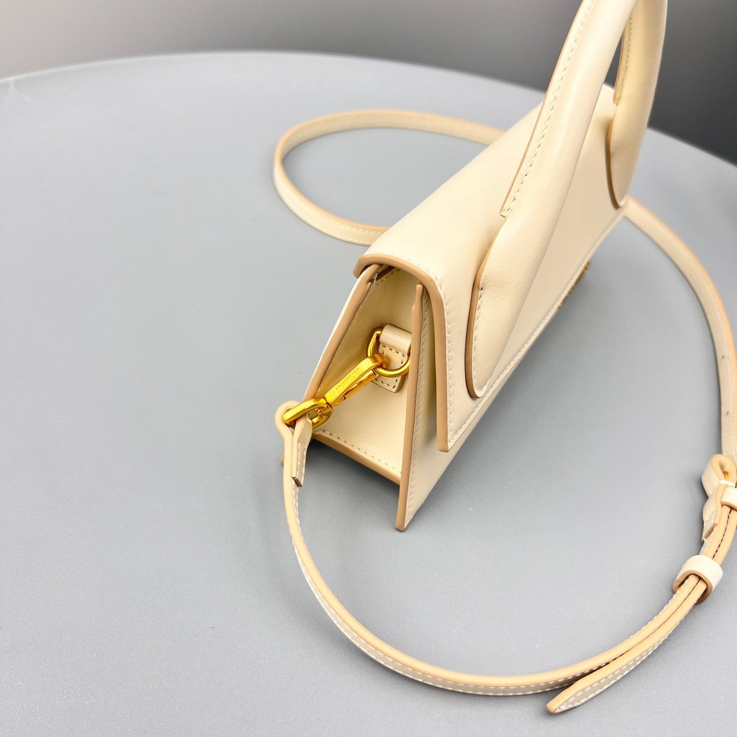 Pronta Entrega – Bolsa Modelo Jacquemus Le Chiquito Long