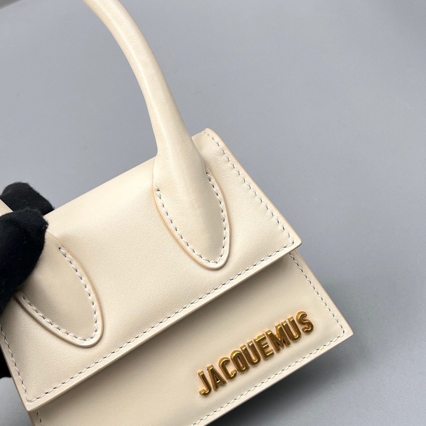 Pronta Entrega – Bolsa Modelo Jacquemus Le Chiquito