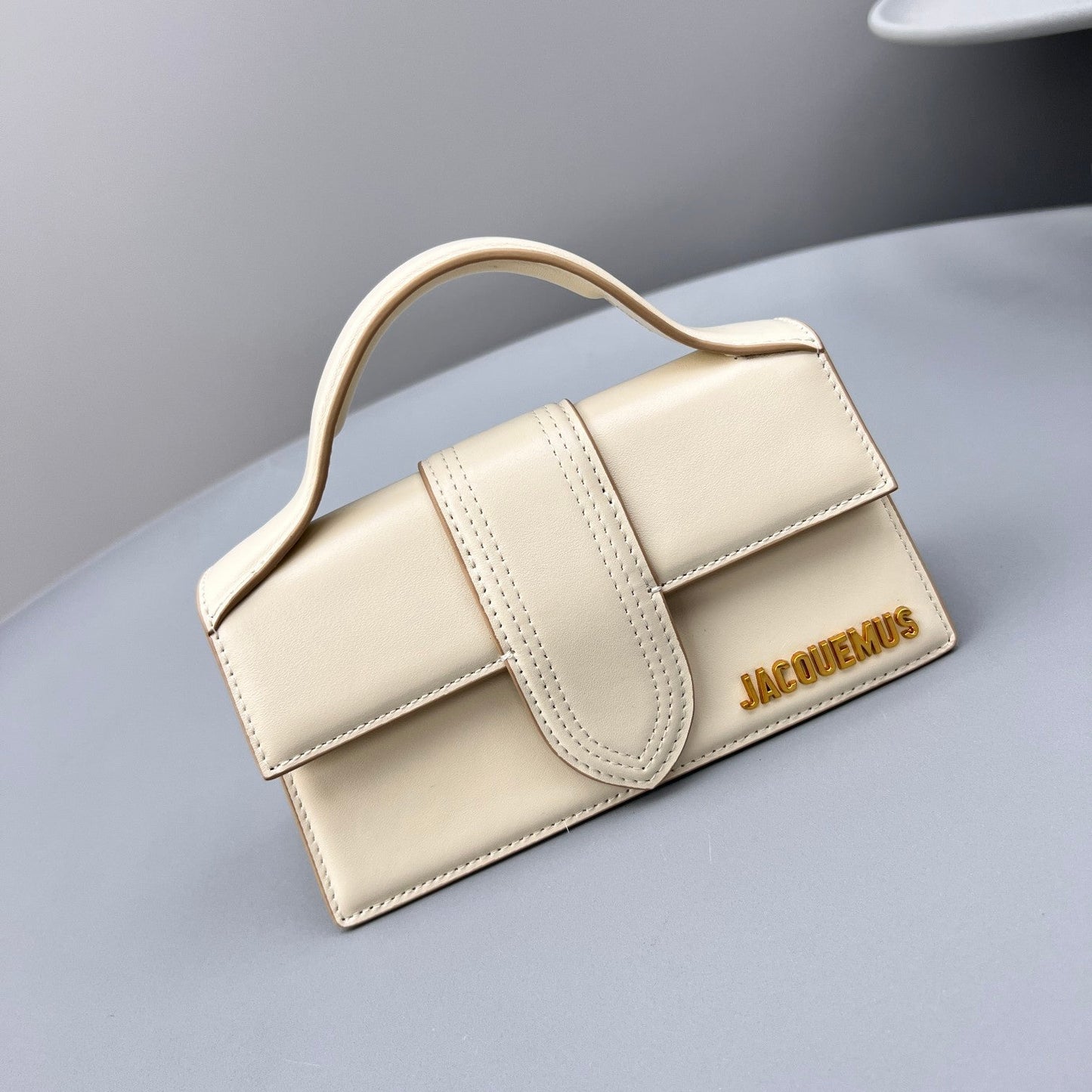 Pronta Entrega – Bolsa Modelo Jacquemus Tote Le Bambino de Couro