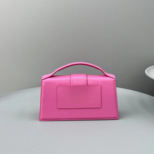 Pronta Entrega – Bolsa Modelo Jacquemus Tote Le Grand Bambino de Couro