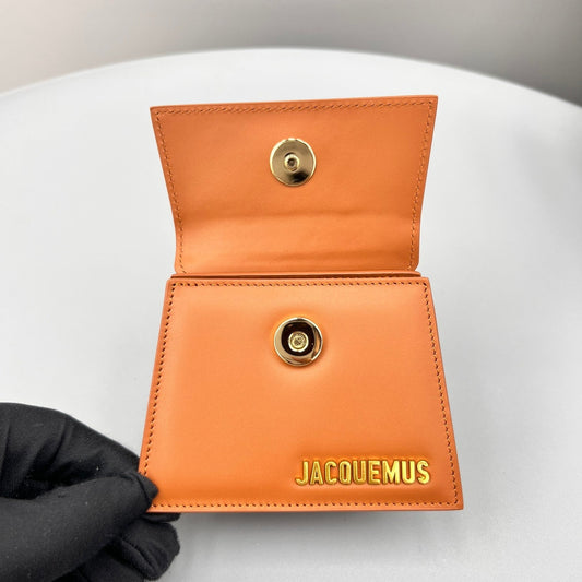 Pronta Entrega – Bolsa Modelo Jacquemus Le Chiquito