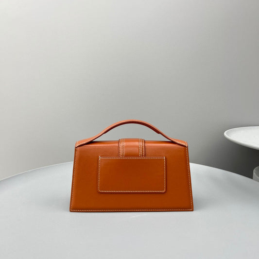 Pronta Entrega – Bolsa Modelo Jacquemus Tote Le Grand Bambino de Couro