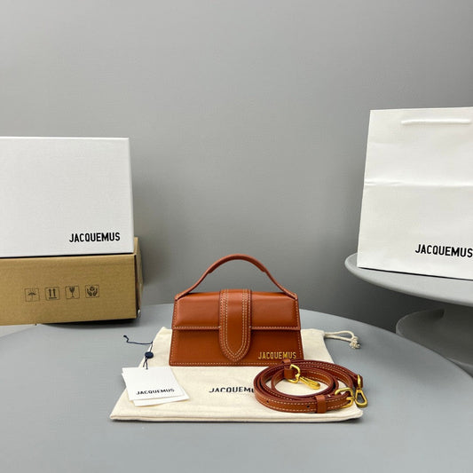 Pronta Entrega – Bolsa Modelo Jacquemus Tote Le Bambino de Couro