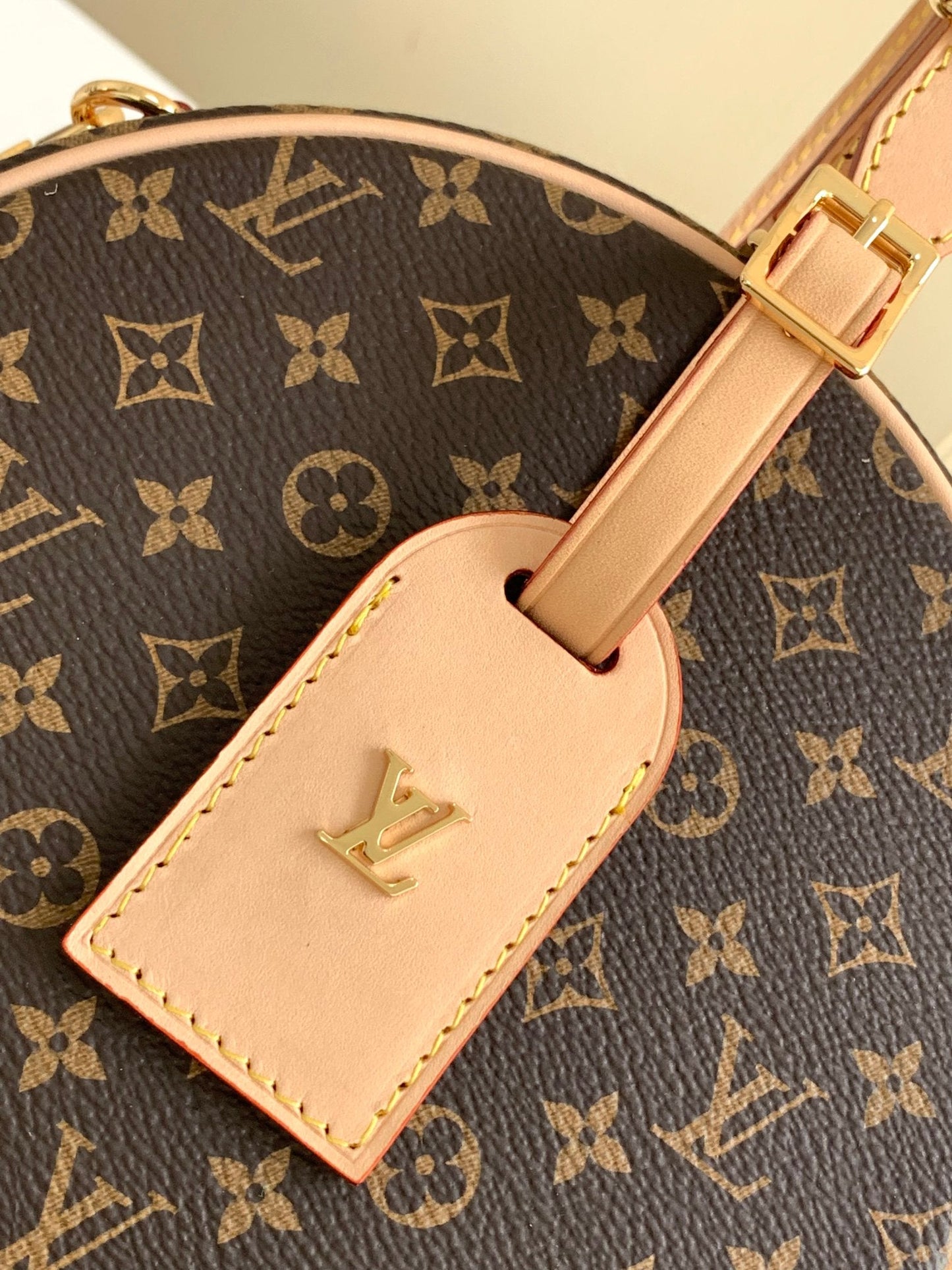 Pronta Entrega – Bolsa Louis Vuitton Petite Boite Chapeau