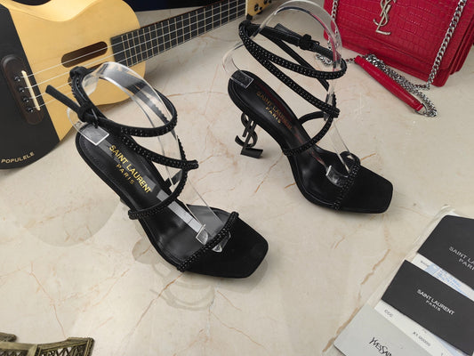 Pronta Entrega – Sandália Modelo Saint Laurent Opyum com salto 110mm