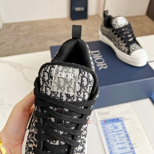 Pronta Entrega – Tênis Modelo Dior