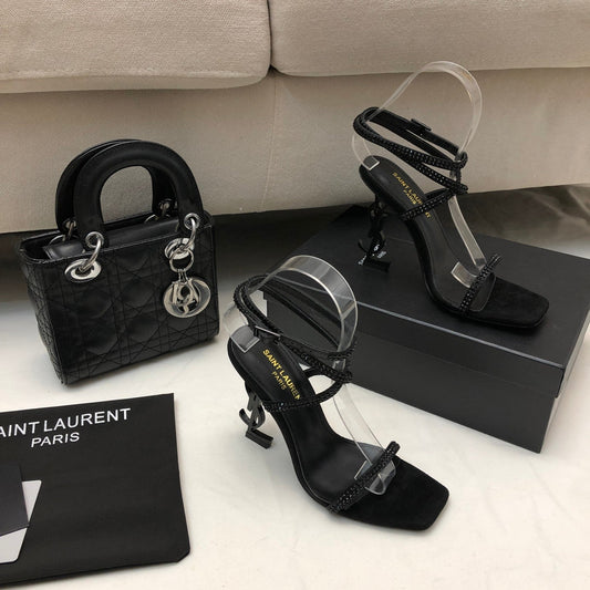 Pronta Entrega – Sandália Modelo Saint Laurent Opyum com salto 110mm