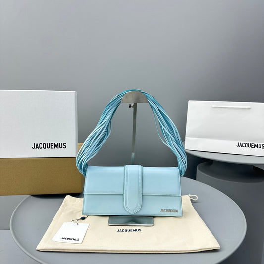 Pronta Entrega – Bolsa Modelo Jacquemus Le Bambino Long Ficiu