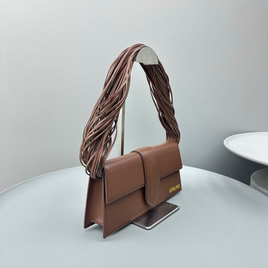 Pronta Entrega – Bolsa Modelo Jacquemus Le Bambino Long Ficiu