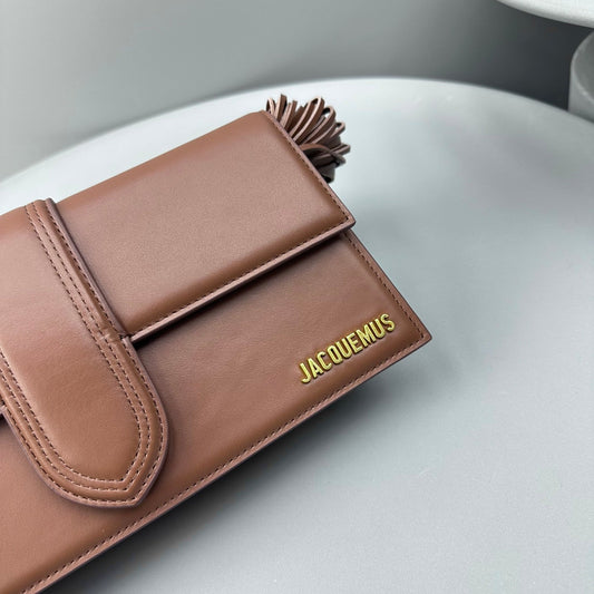 Pronta Entrega – Bolsa Modelo Jacquemus Le Bambino Long Ficiu