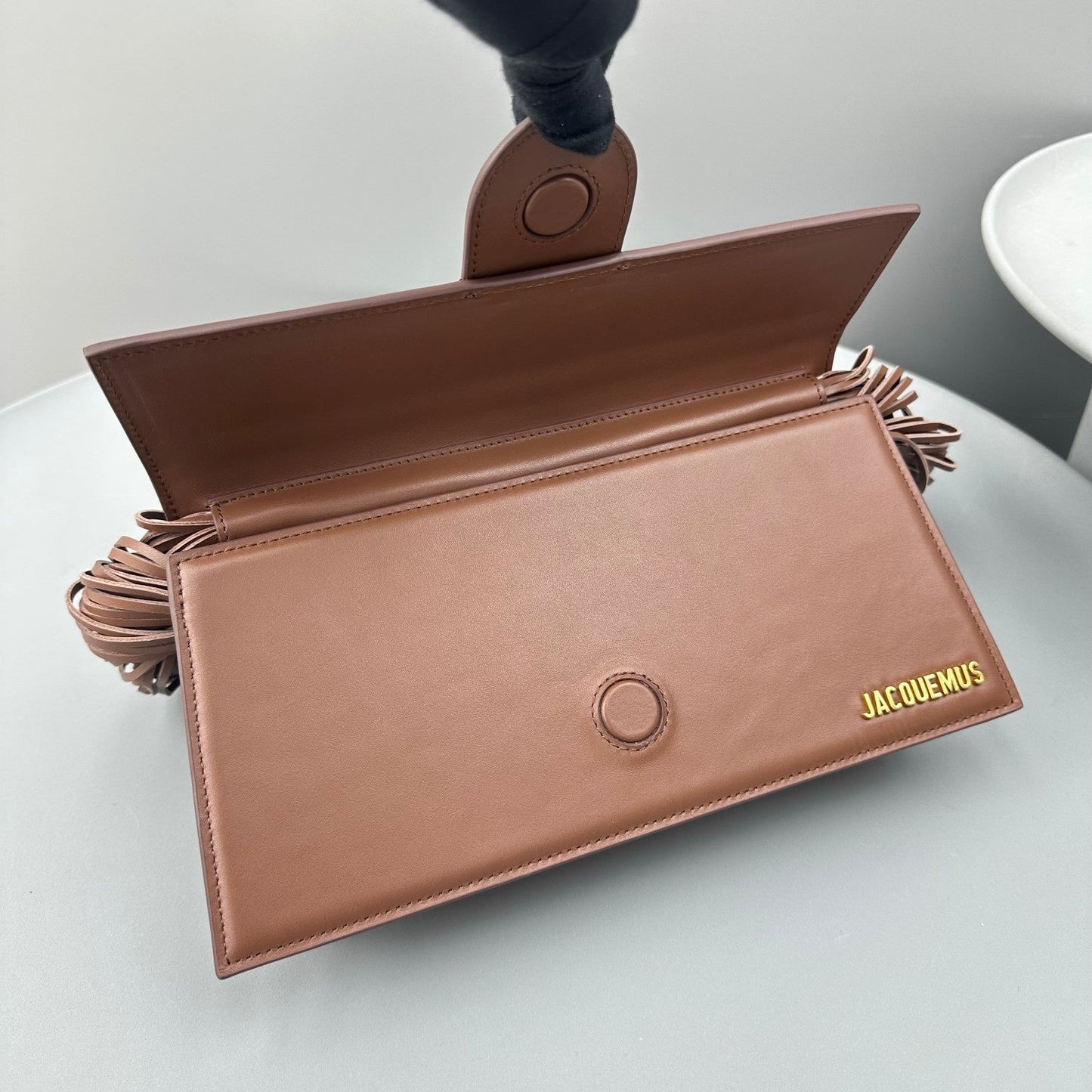 Pronta Entrega – Bolsa Modelo Jacquemus Le Bambino Long Ficiu
