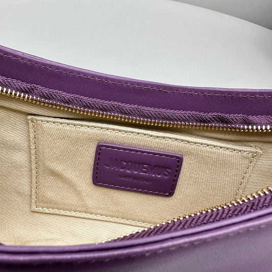 Pronta Entrega – Bolsa Modelo Jacquemus Le Bisou Mousqueton
