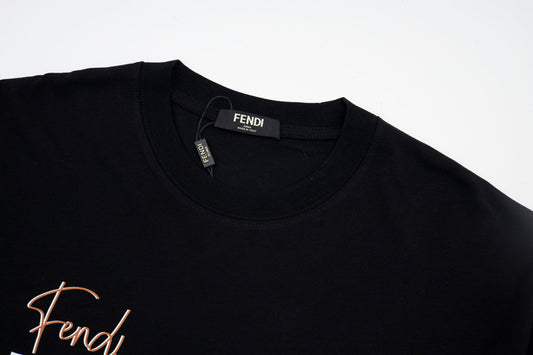 Pronta Entrega – Camiseta Modelo Fendi