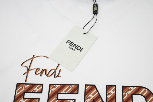 Pronta Entrega – Camiseta Modelo Fendi