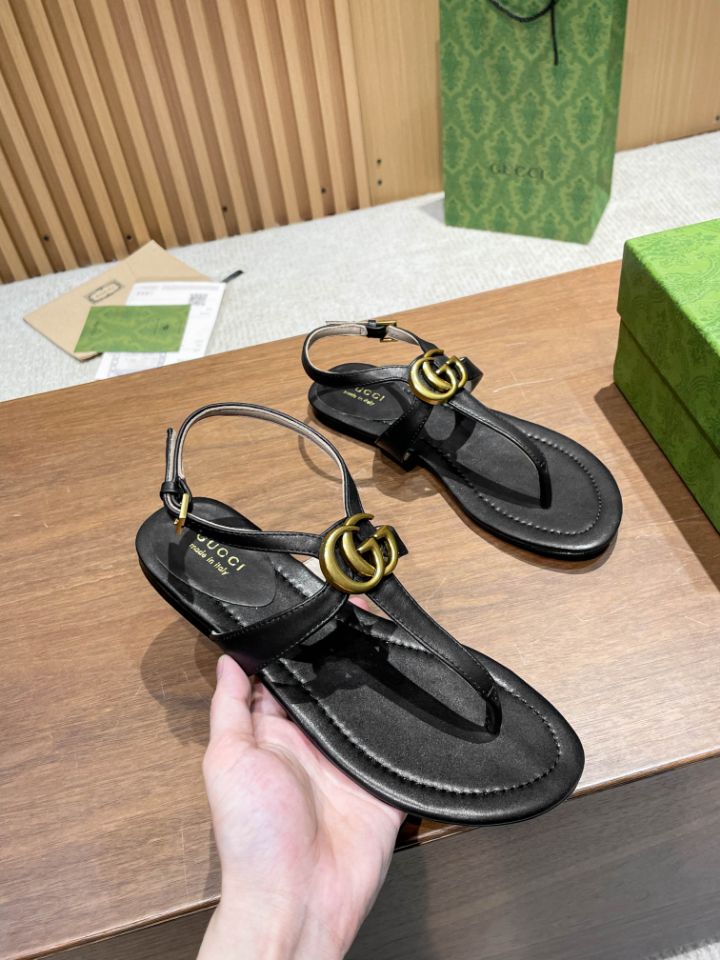 Pronta Entrega – Sandália Modelo Gucci de Couro com Double G