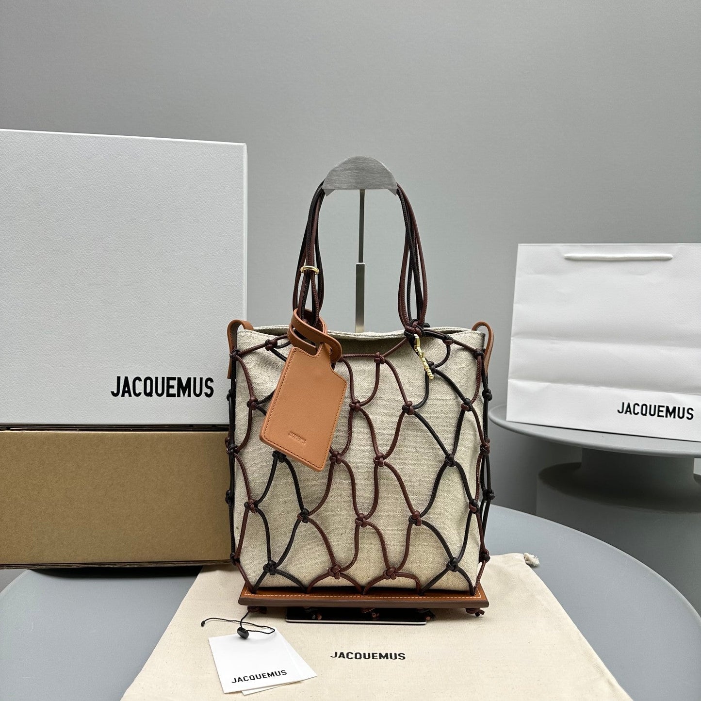 Pronta Entrega – Bolsa Modelo Jacquemus Le Petit Filet Pralu