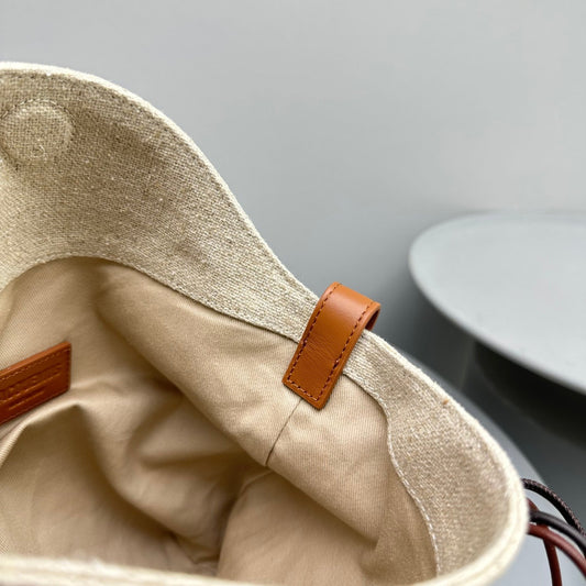 Pronta Entrega – Bolsa Modelo Jacquemus Le Petit Filet Pralu