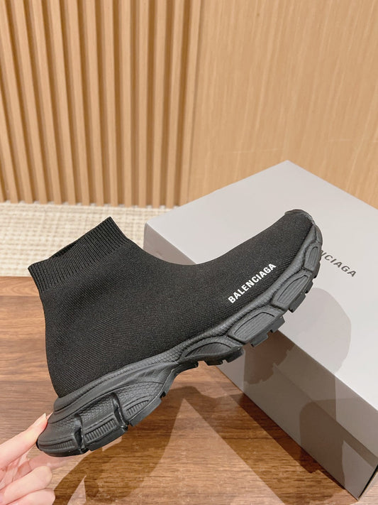 Pronta Entrega – Tênis Modelo Balenciaga Corrida