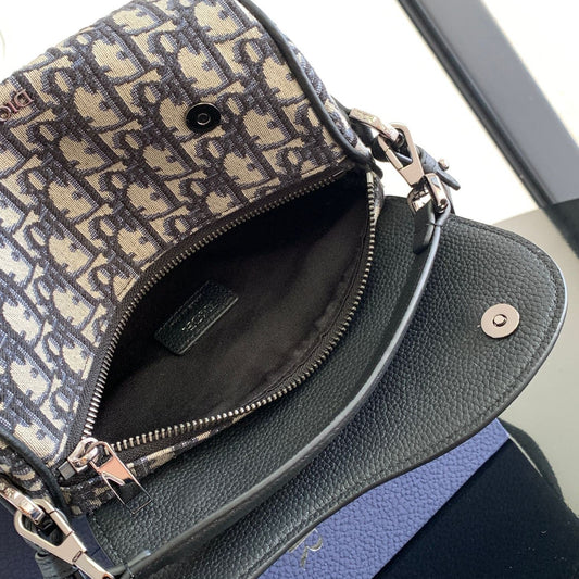Pronta Entrega – Bolsa Modelo Dior Mini Roller Bag