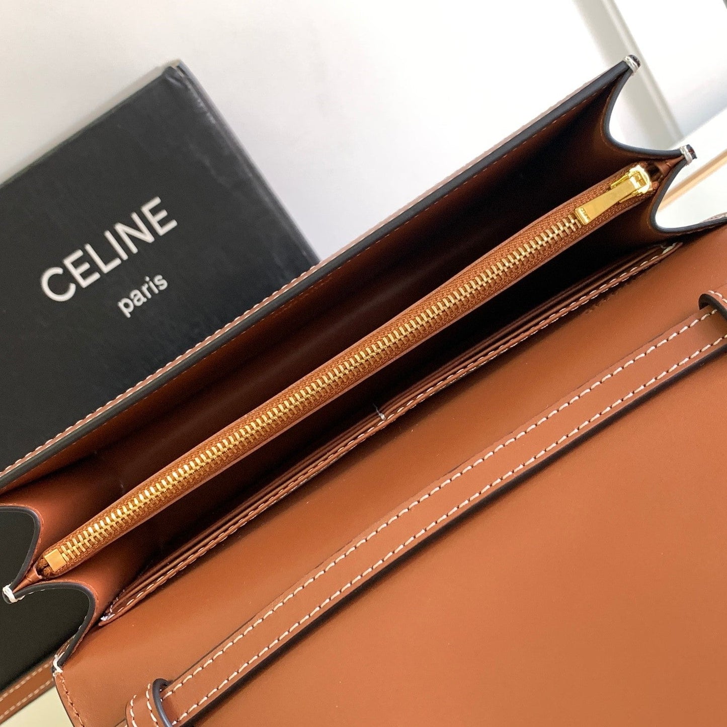 Pronta Entrega – PRONTA-ENTREGA – Bolsa Modelo Celine Envelope Triomphe