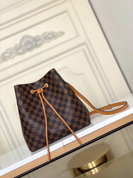 Pronta Entrega – Bolsa Modelo Louis Vuitton Modelo NéoNoé