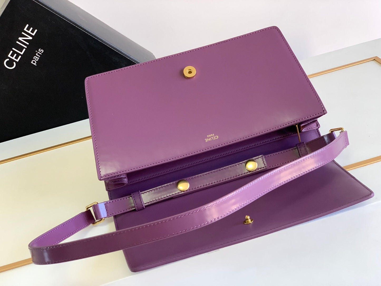 Pronta Entrega – PRONTA-ENTREGA – Bolsa Modelo Celine Trapeze Triomphe