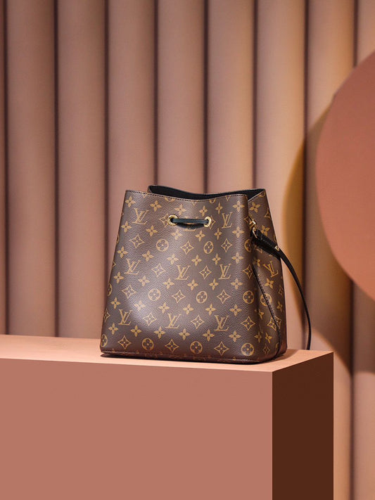 Pronta Entrega – Bolsa Modelo Lоuіѕ Vuіttоn NéoNoé MM